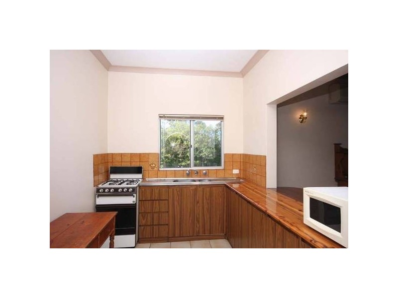 35 Harvest Road, North Fremantle WA 6159