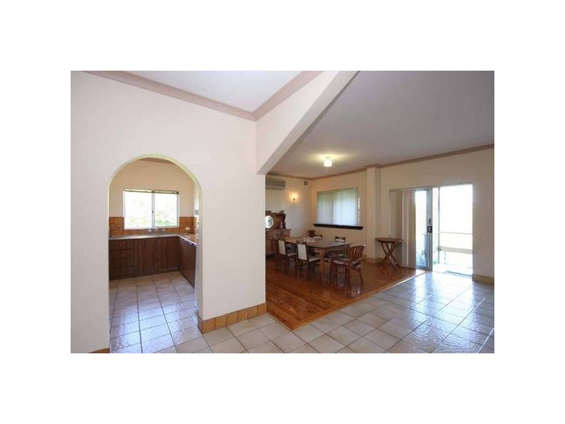 35 Harvest Road, North Fremantle WA 6159