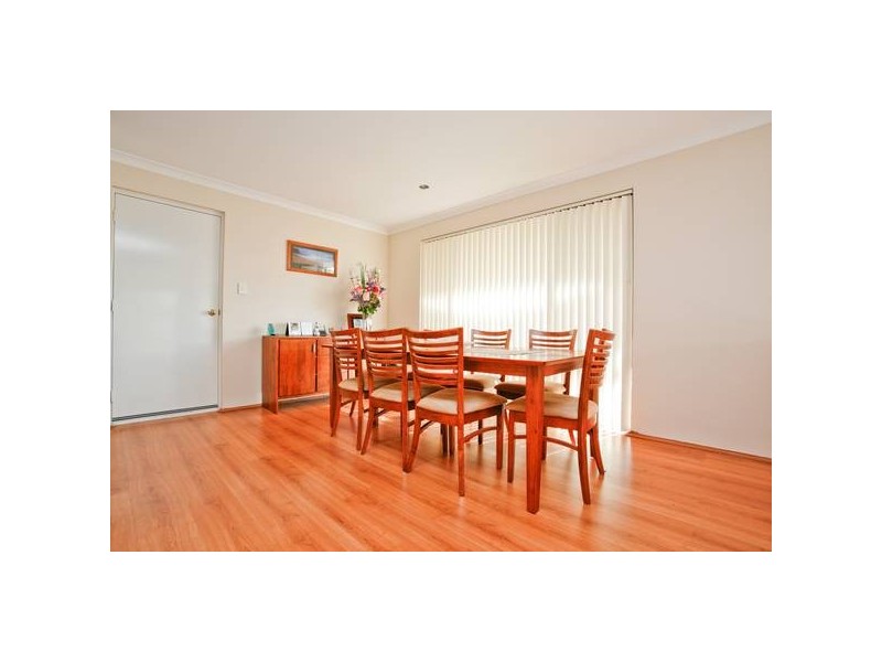 15 Covington Loop, Success WA 6164