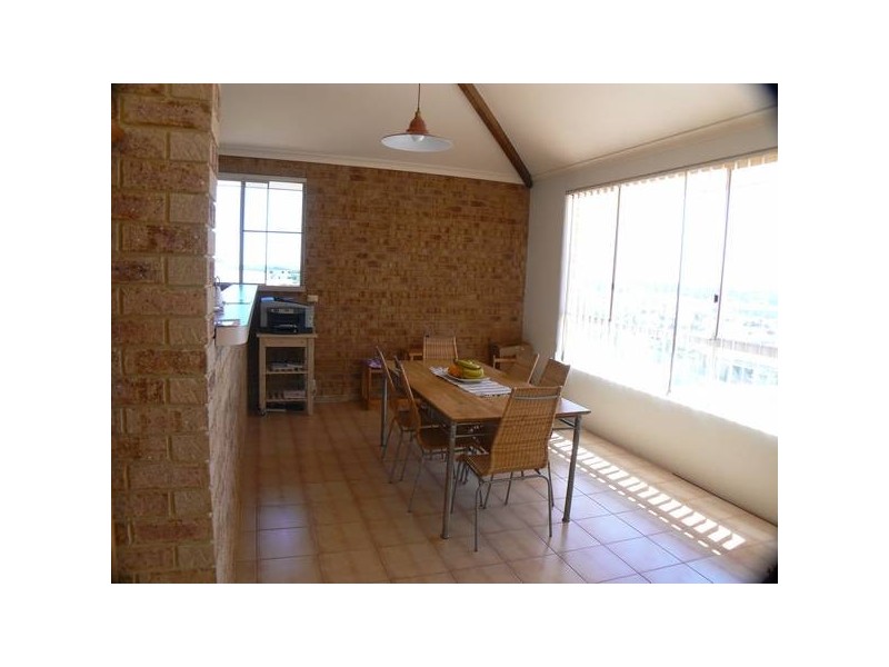 13 Hayward Parade, Coogee WA 6166