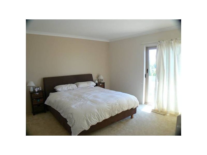 13 Hayward Parade, Coogee WA 6166