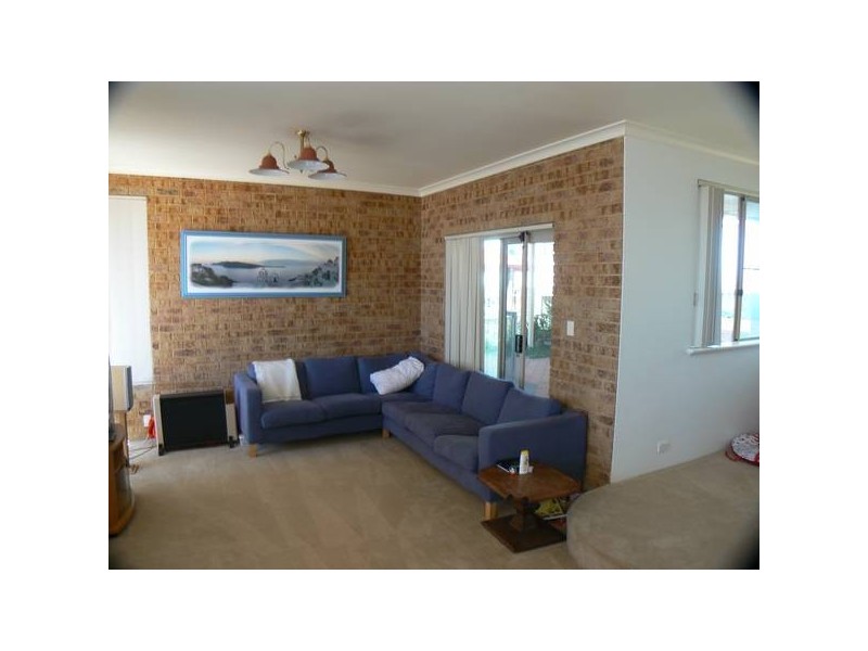 13 Hayward Parade, Coogee WA 6166