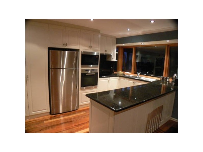 110 Bibra Drive, Bibra Lake WA 6163