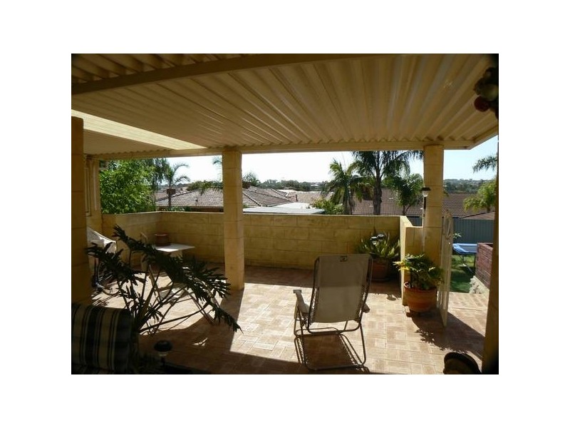 64 Newton Street, Spearwood WA 6163