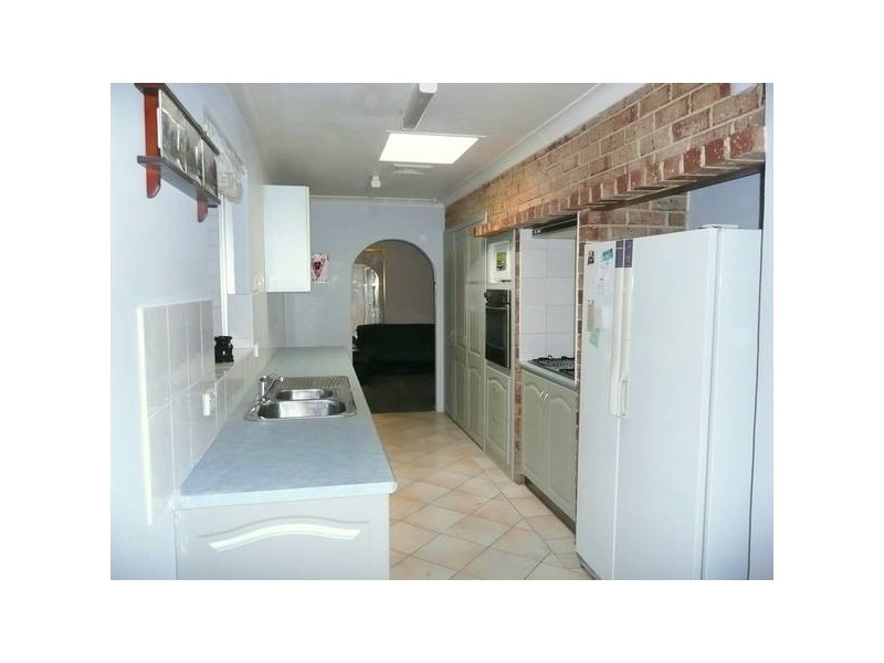 92 Parkway Road, Bibra Lake WA 6163