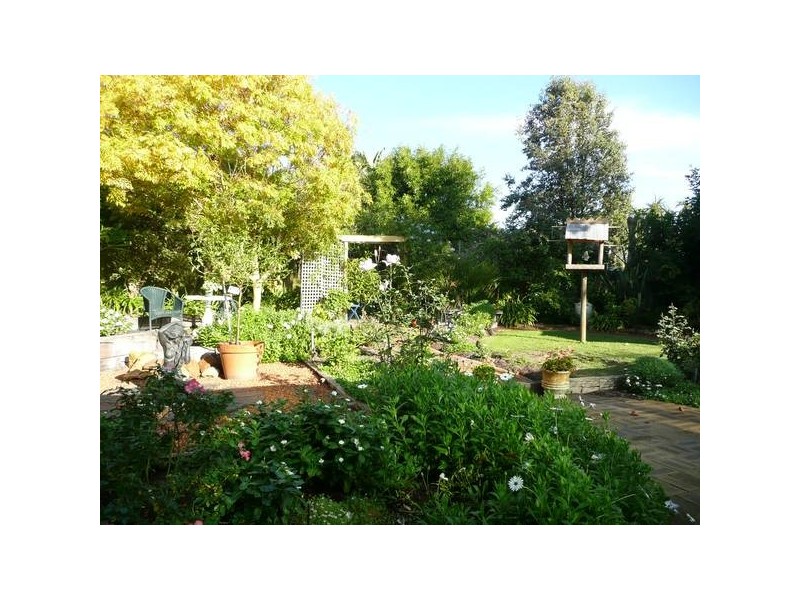 1 Grebe Gardens, Yangebup WA 6164