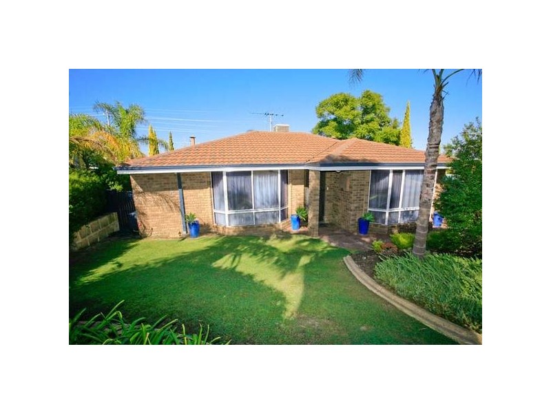 30 Marchant Drive, Bibra Lake WA 6163