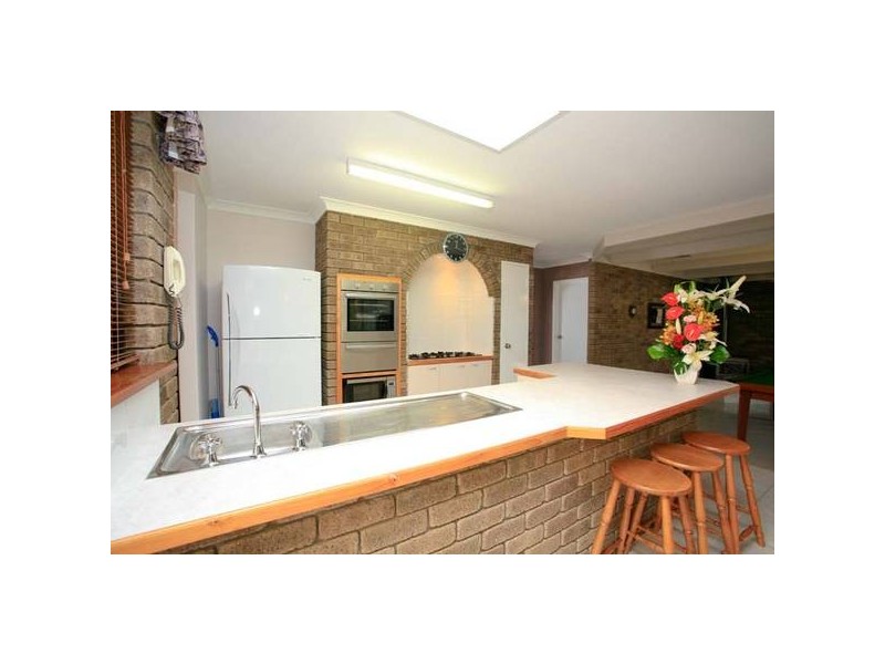 30 Marchant Drive, Bibra Lake WA 6163