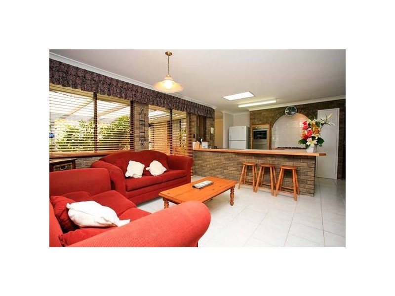 30 Marchant Drive, Bibra Lake WA 6163