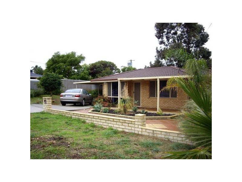 13 Williambury Drive, Yangebup WA 6164