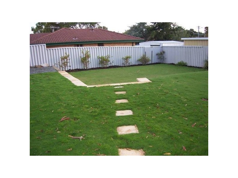 13 Williambury Drive, Yangebup WA 6164