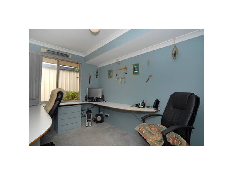 4 Ranunculus Court, Beeliar WA 6164