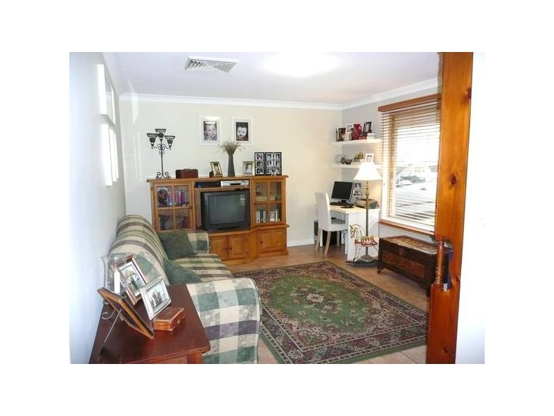 3 Binney Rise, South Lake WA 6164