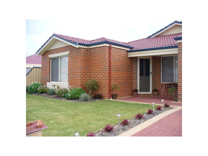 15 Colgrave
Mews, South Lake WA 6164