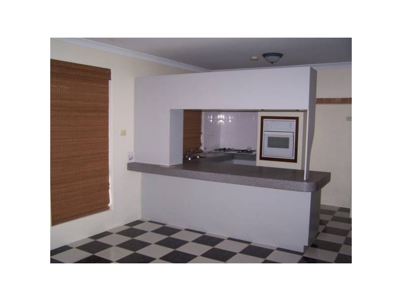 24 Argyle Place, Yangebup WA 6164