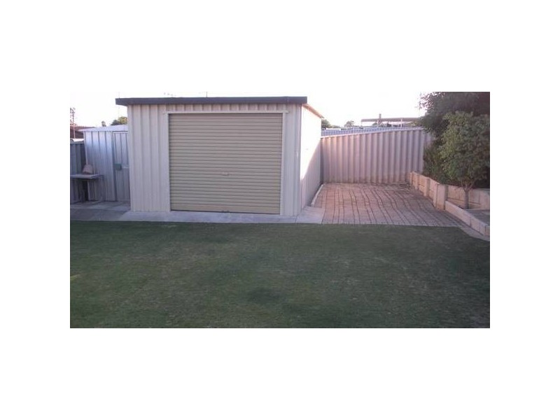 5 Bundy Court, South Lake WA 6164