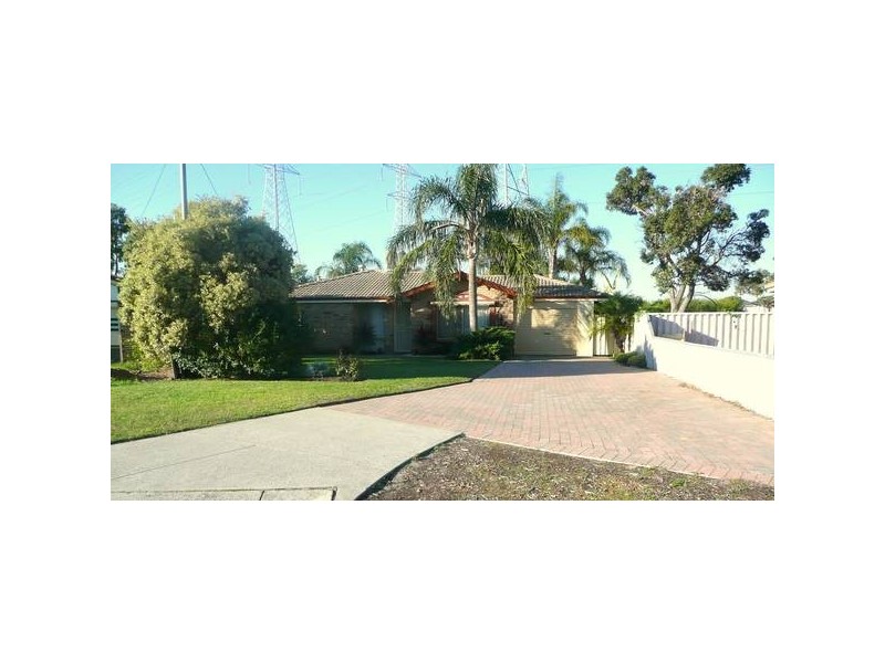 14 Waigen Place, South Lake WA 6164
