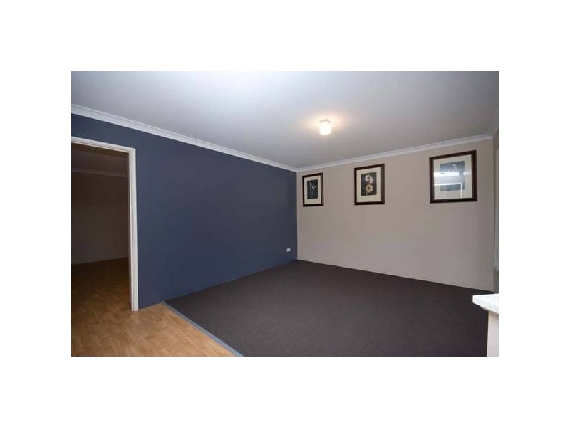 7 Montgomery Drive, Success WA 6164