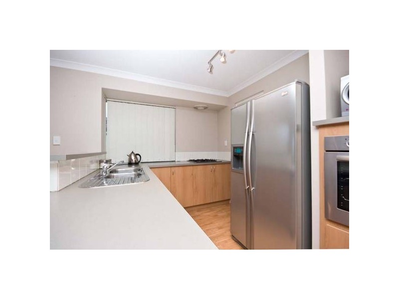 7 Montgomery Drive, Success WA 6164
