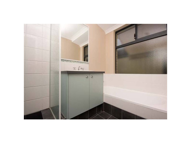 7 Montgomery Drive, Success WA 6164