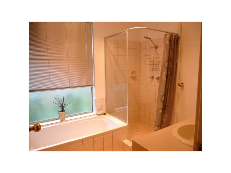 11B Cestrum Rise, South Lake WA 6164