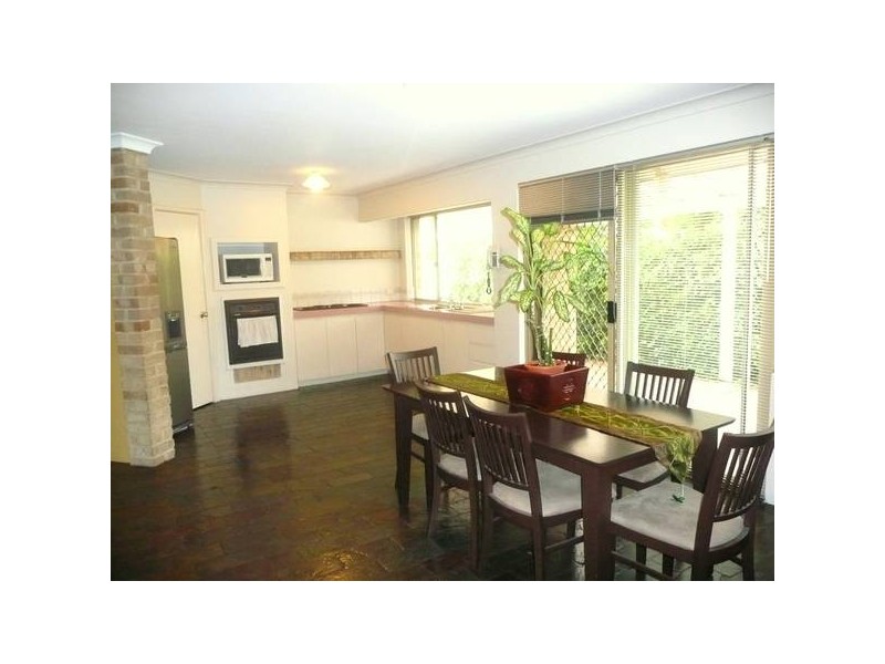 11B Cestrum Rise, South Lake WA 6164