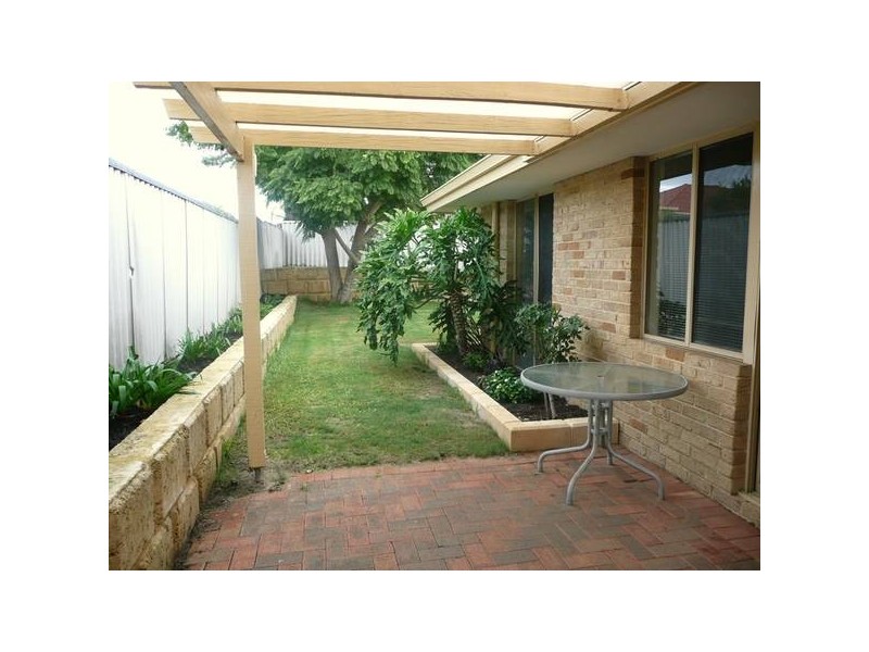 11B Cestrum Rise, South Lake WA 6164