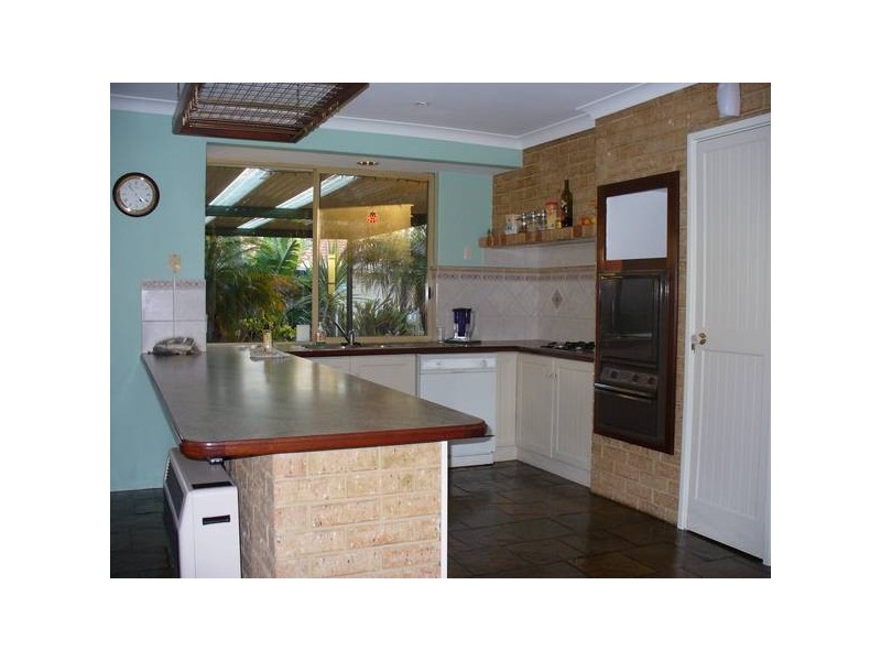 12 Carnation Place, Yangebup WA 6164