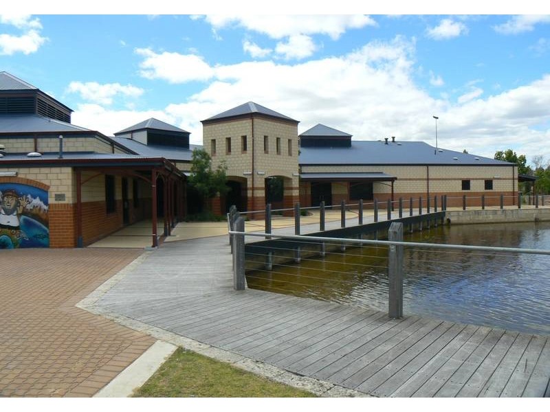 64 Birkett Avenue, Beeliar WA 6164