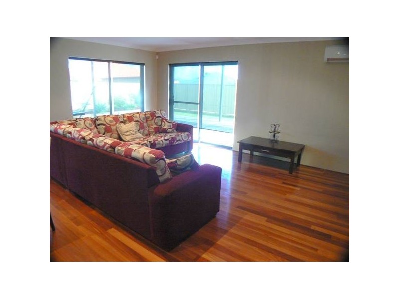 17 Catspaw Avenue, Beeliar WA 6164