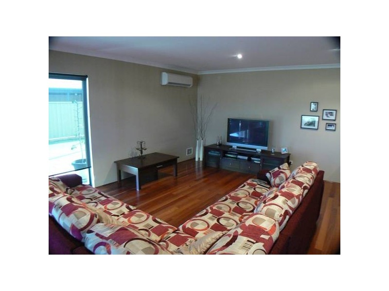 17 Catspaw Avenue, Beeliar WA 6164