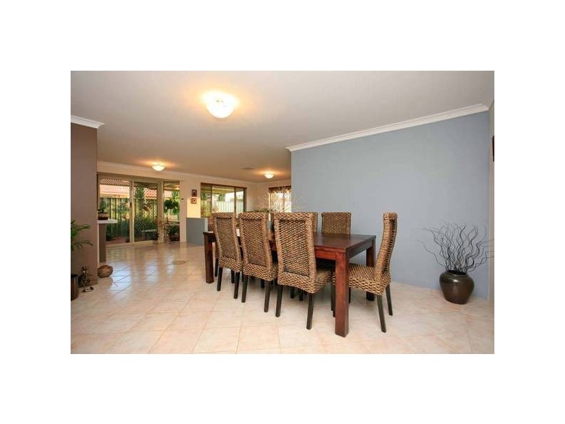 20 Folland Parade, Atwell WA 6164