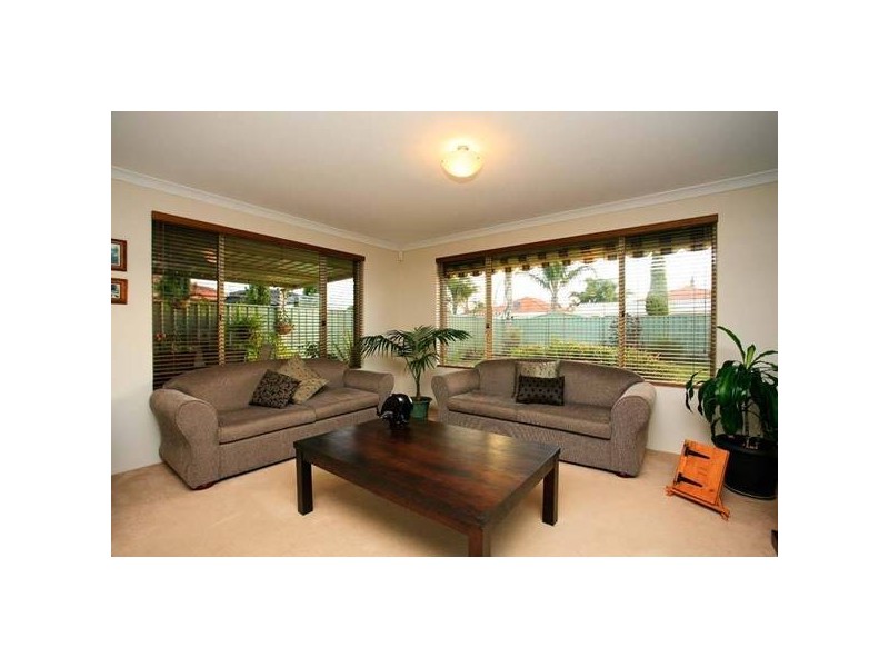 20 Folland Parade, Atwell WA 6164