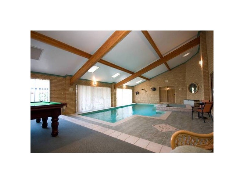 11 Tunis Place, Coogee WA 6166