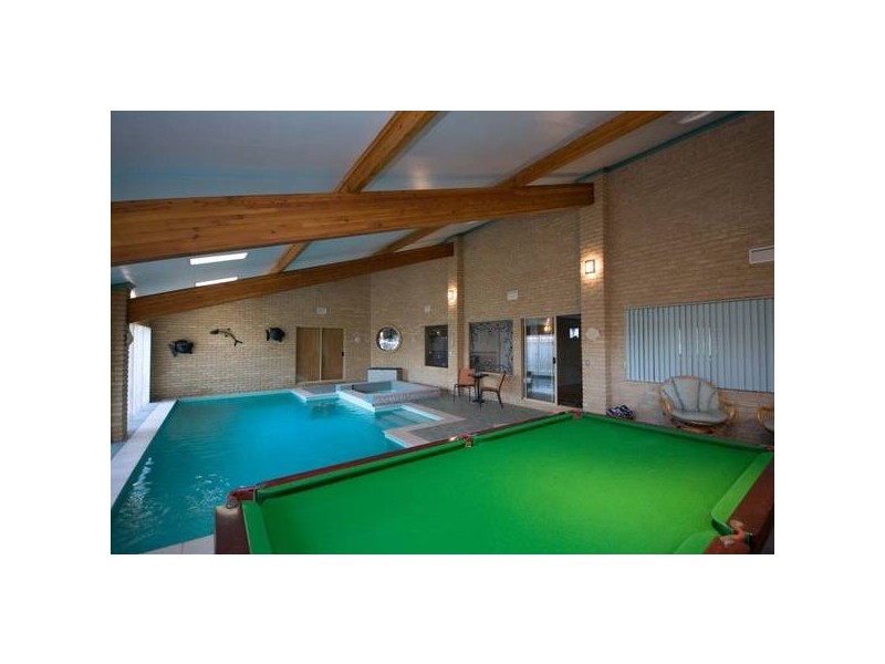 11 Tunis Place, Coogee WA 6166
