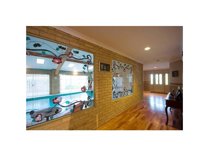 11 Tunis Place, Coogee WA 6166