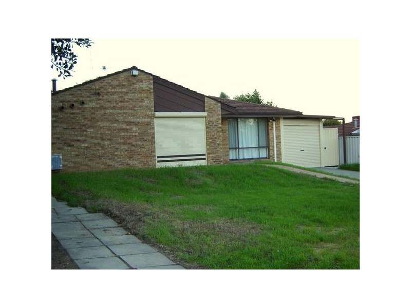 4 Glenbawn Drive, South Lake WA 6164