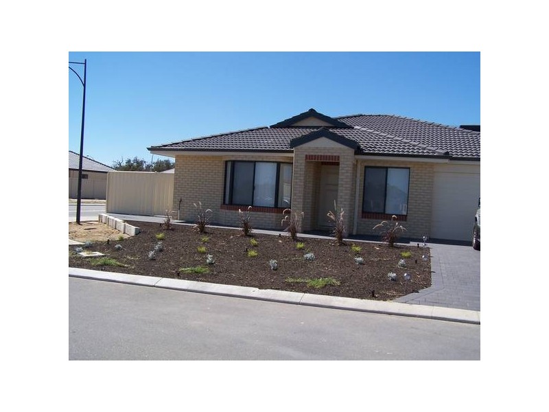 1 Monarch Gate, Success WA 6164