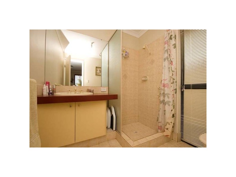 8 Auld Vista, Success WA 6164