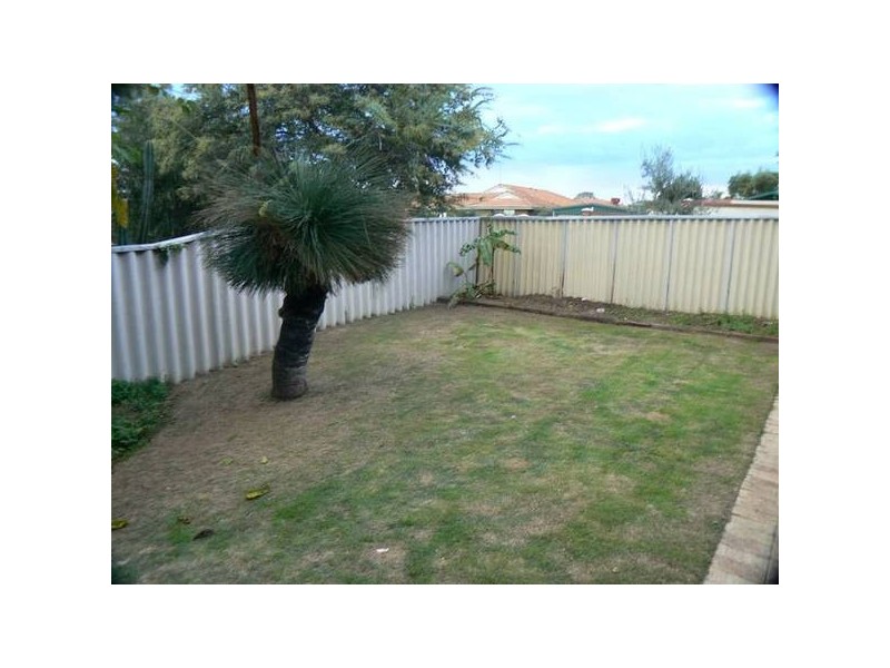 2 Cuvier Place, Yangebup WA 6164