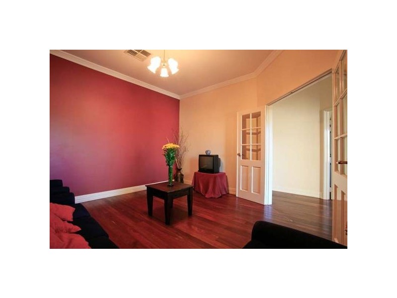 2 Sherbourne Corner, Success WA 6164