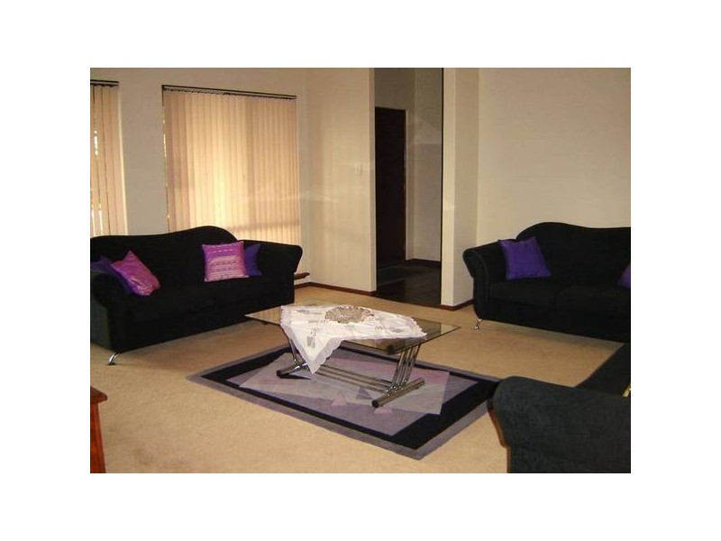 17 Allamanda Drive, South Lake WA 6164