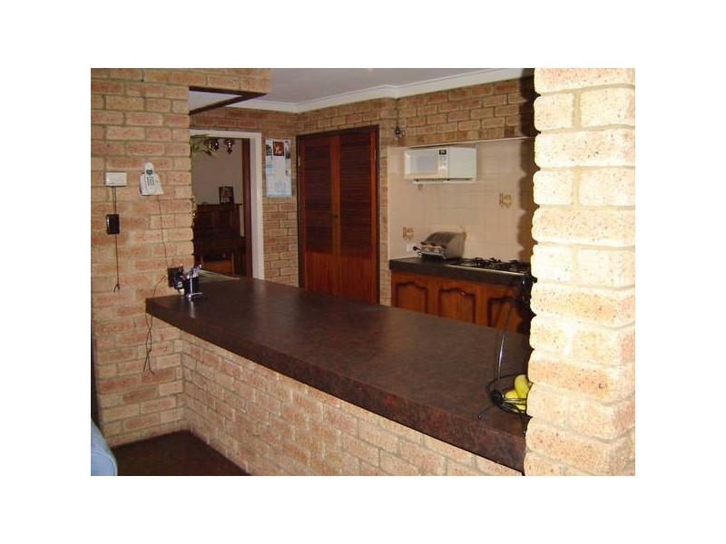 17 Allamanda Drive, South Lake WA 6164