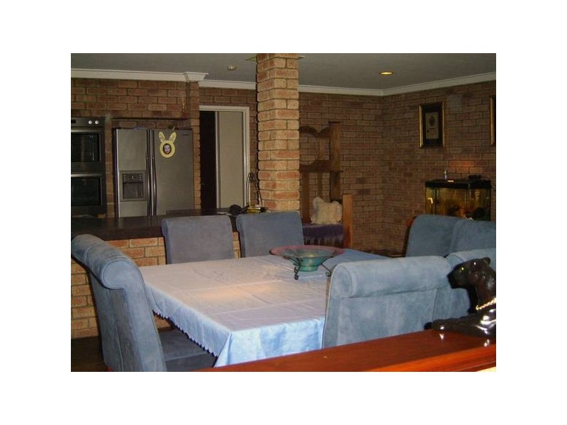 17 Allamanda Drive, South Lake WA 6164