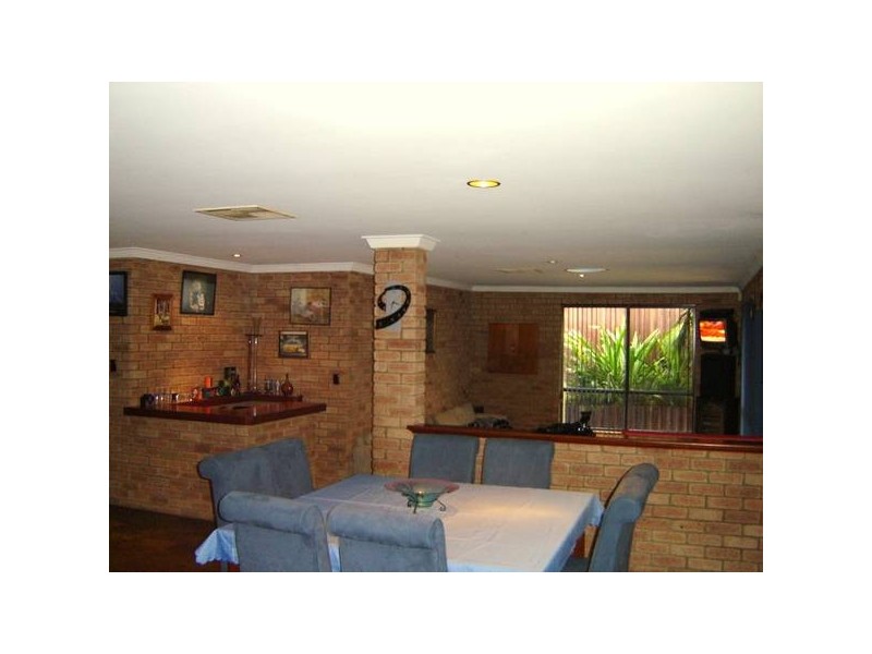 17 Allamanda Drive, South Lake WA 6164