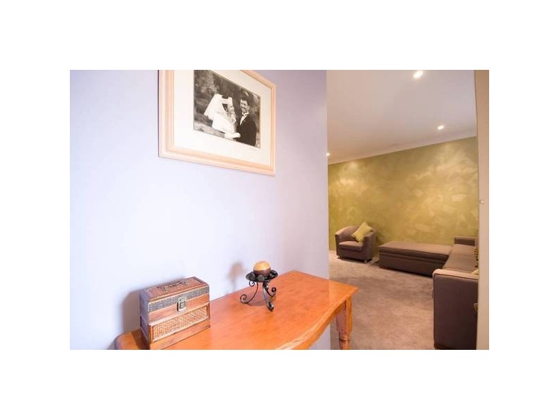 13 Derwent Crescent, Success WA 6164