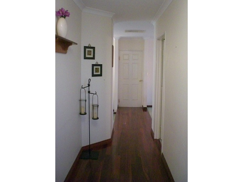 24 Laguna Green, Jandakot WA 6164