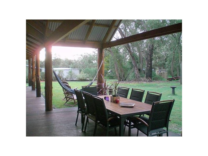 140 OLD DAIRY COURT, Oakford WA 6121