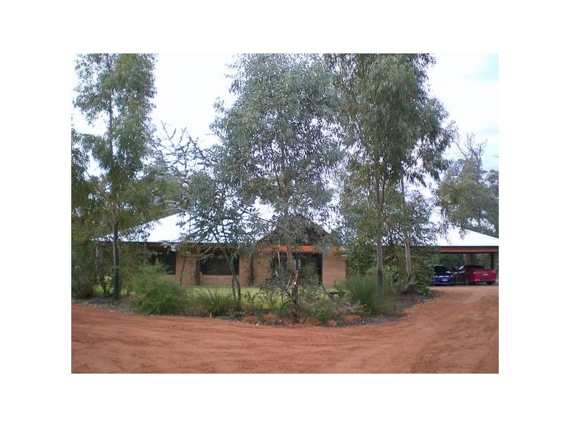 140 OLD DAIRY COURT, Oakford WA 6121