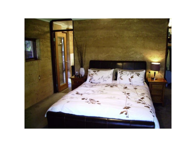 140 OLD DAIRY COURT, Oakford WA 6121